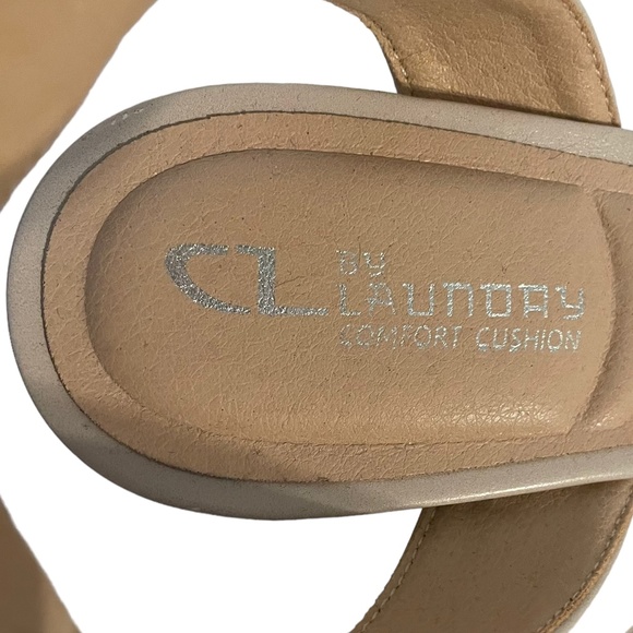 CL by Laundry Block Heel Buckle Ankle Faux‎ Leather Sandal NWOT Size 9 - Picture 6 of 8